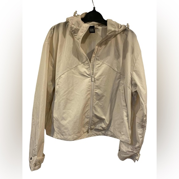 NWOT Vuori full zip jacket CREAM Size XL - Picture 1 of 5